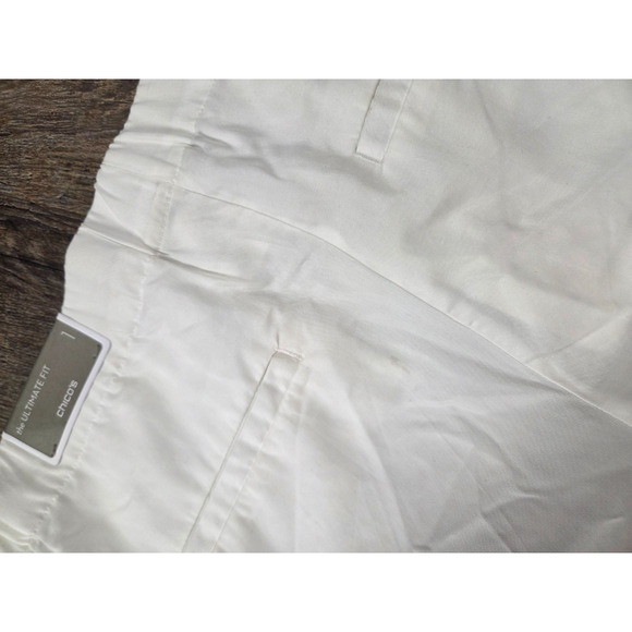 Chico's NWT White Ultimate Fit Soft Tencel Skimmer Antique White Pants Size 1 - Picture 5 of 5